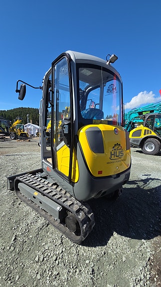 Wacker Neuson ET24 3 of 5
