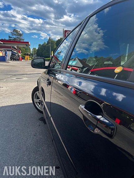 Volvo S40 5 of 5
