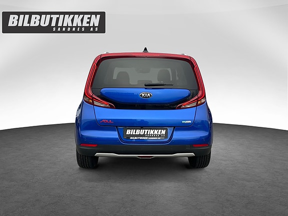 Kia e-Soul 4 of 5