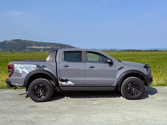 Ford Ranger Raptor 4 of 5