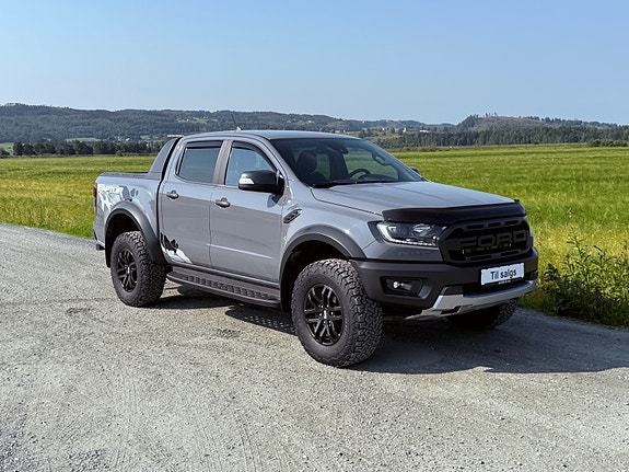 Ford Ranger Raptor 2 of 5