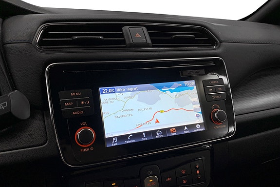 Nissan Leaf 12 of 13