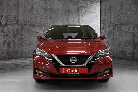 Nissan Leaf 5 of 13