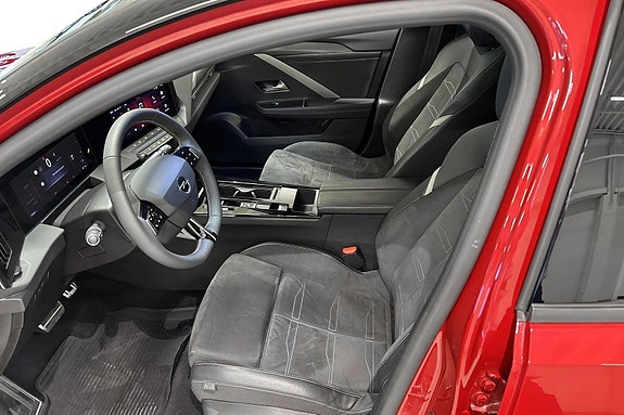 Opel Astra 9 of 26
