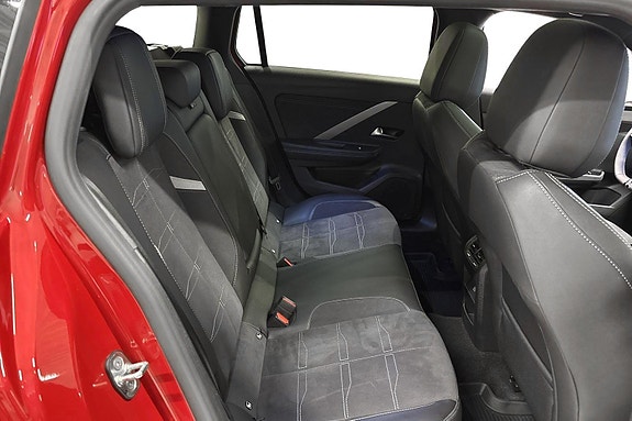 Opel Astra 14 of 26