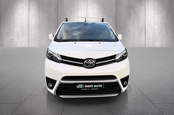 Toyota Proace 3 of 5