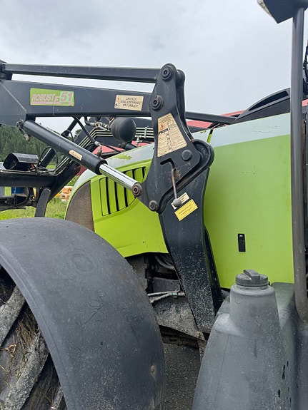 CLAAS Ares 697 3 of 5