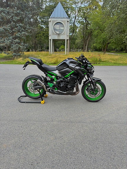 Kawasaki Z 900 19 of 21