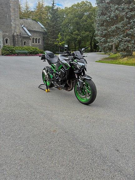 Kawasaki Z 900 21 of 21