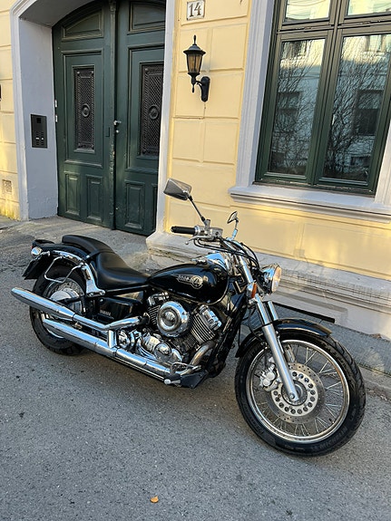Yamaha XVS 650 Drag Star 4 of 5