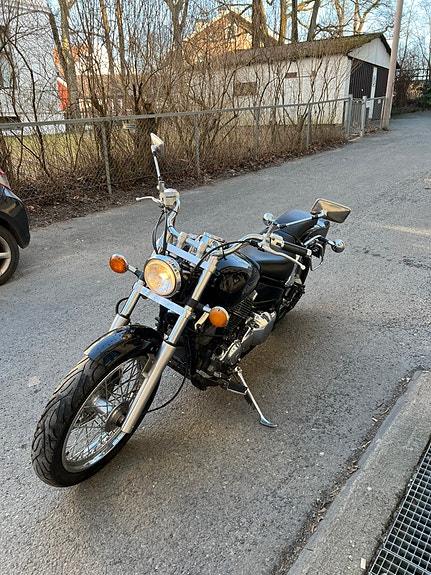 Yamaha XVS 650 Drag Star 3 of 5