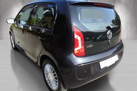 Volkswagen UP! 3 of 5