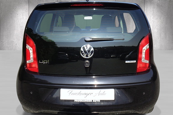 Volkswagen UP! 4 of 5