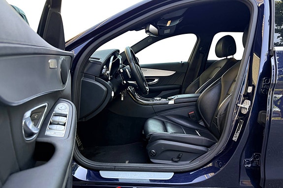 Mercedes-Benz C220 d 12 of 30