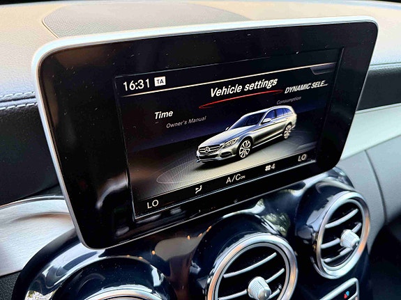 Mercedes-Benz C220 d 21 of 30