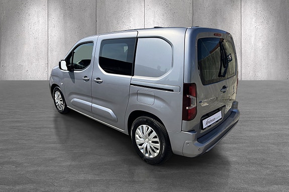 Peugeot Partner 4 of 13