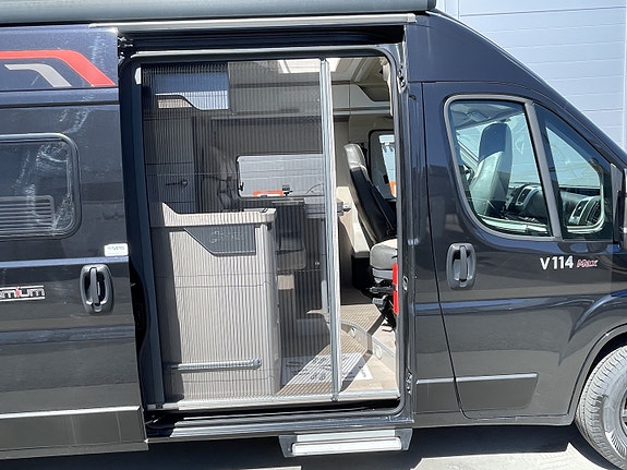 Challenger VANY ELEGANCE V114 MAX – KOMPAKT FAMILIEBOBIL MED 4 SOVEPLASSER! 5 of 5