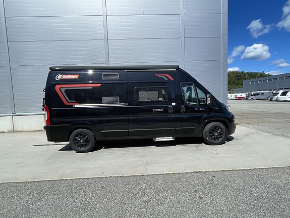 Challenger VANY ELEGANCE V114 MAX – KOMPAKT FAMILIEBOBIL MED 4 SOVEPLASSER! 2 of 5