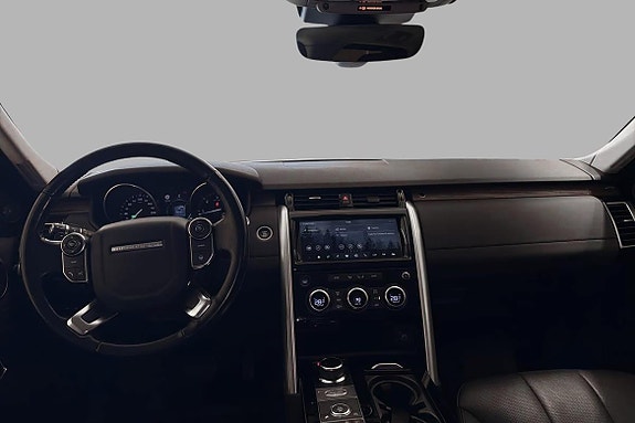 Land Rover Discovery 8 of 21