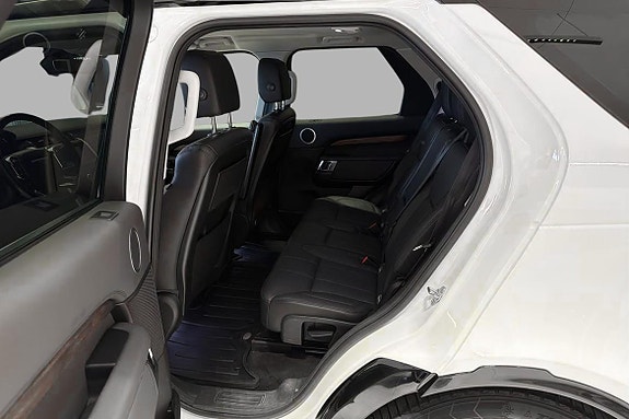 Land Rover Discovery 7 of 21