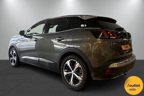 Peugeot 3008 3 of 5
