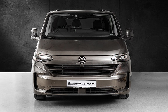 Volkswagen Transporter 3 of 5