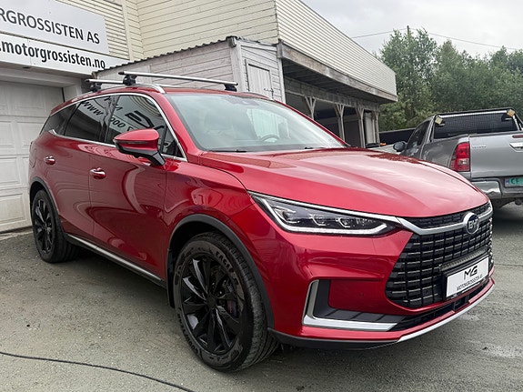 BYD Tang 3 of 5