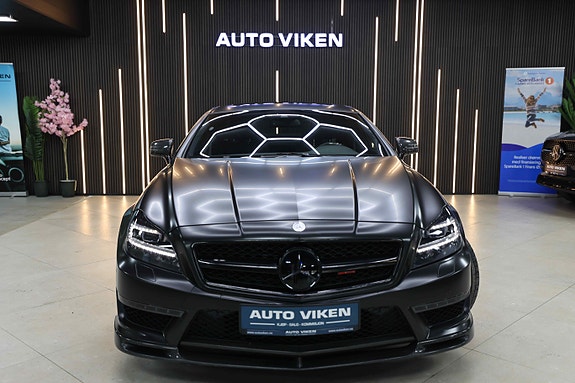 Mercedes-Benz CLS63 3 of 5