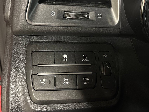 SsangYong Tivoli 17 of 30