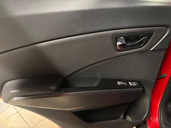 SsangYong Tivoli 23 of 30