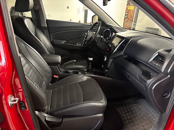 SsangYong Tivoli 10 of 30