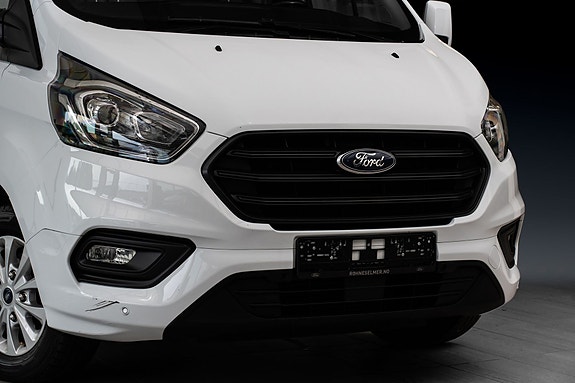 Ford Transit Custom 3 of 5