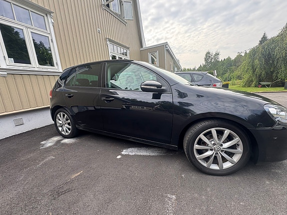 Volkswagen Golf VI 4 of 5