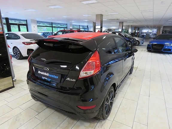Ford Fiesta 5 of 5