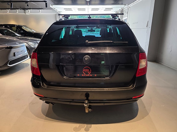 Skoda Superb 5 of 5