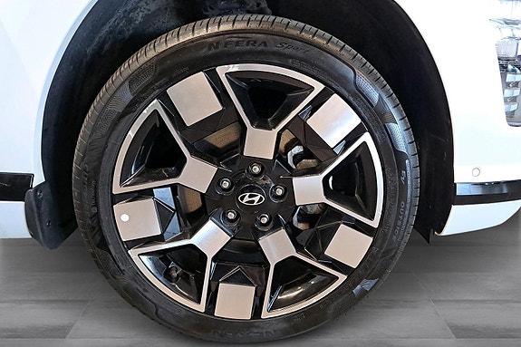 Hyundai Kona 24 of 25