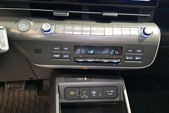 Hyundai Kona 15 of 25