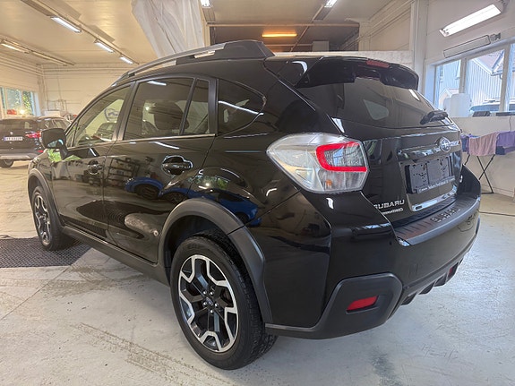 Subaru XV 4 of 5