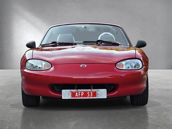 Mazda MX-5 6 of 22