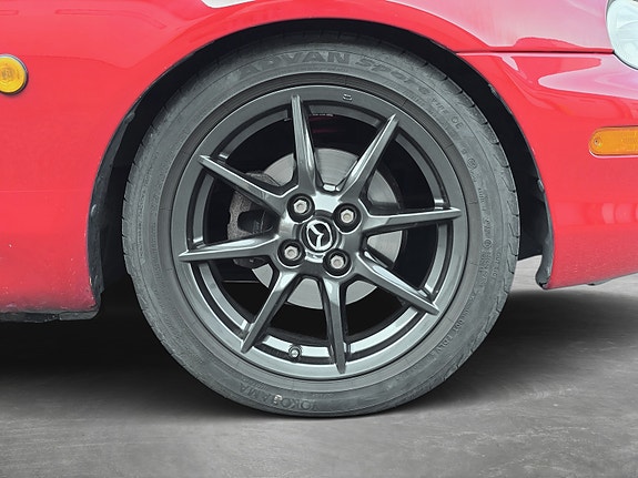 Mazda MX-5 11 of 22