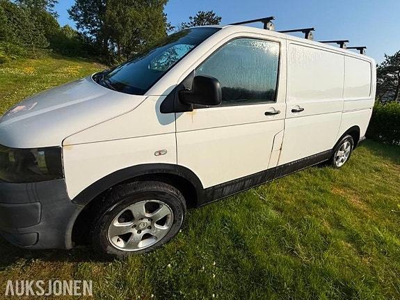 Volkswagen Transporter 2 of 5