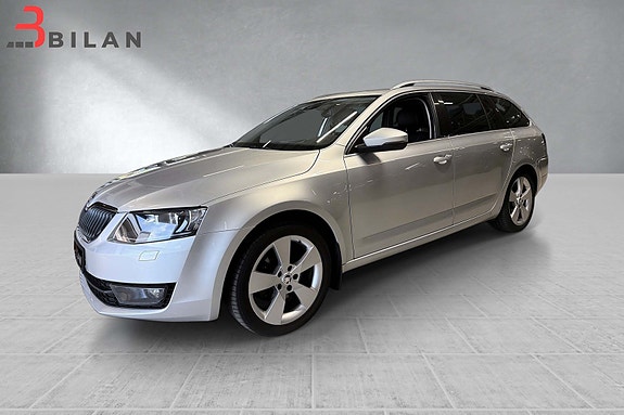 Skoda Octavia 3 of 5