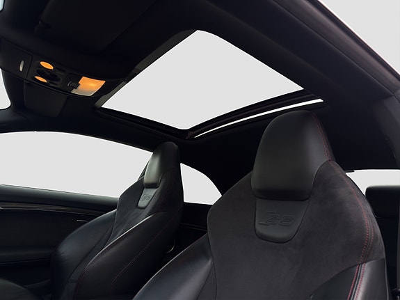 Audi S5 12 of 30