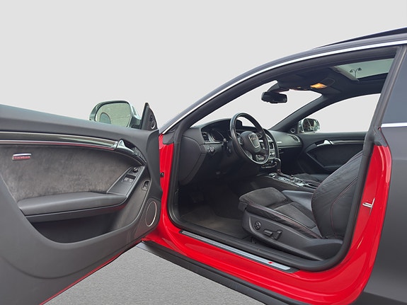 Audi S5 9 of 30
