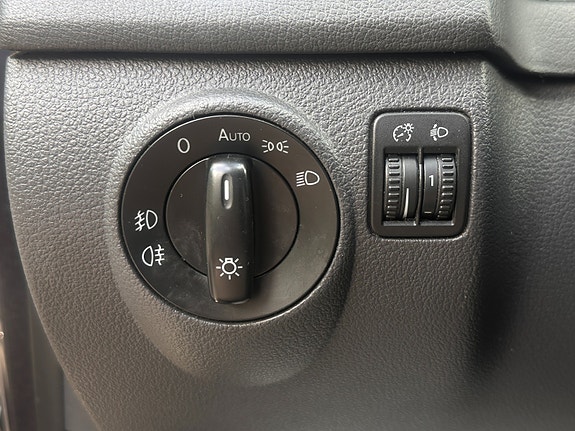 Volkswagen Golf Plus 16 of 26