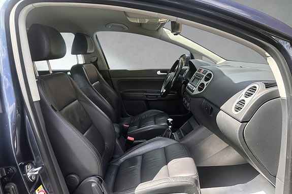Volkswagen Golf Plus 13 of 26