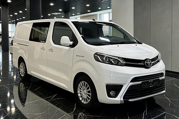 Toyota Proace 3 of 5
