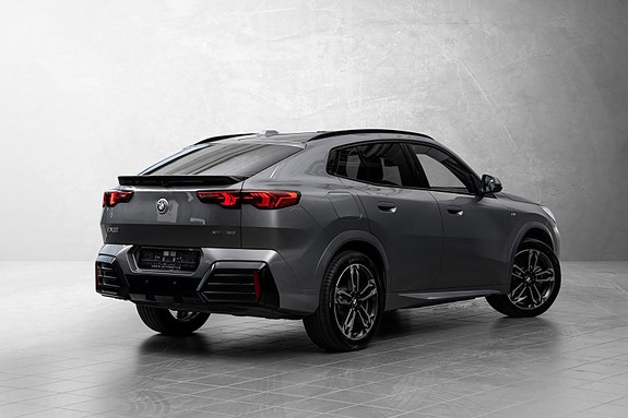 BMW iX2 4 of 5