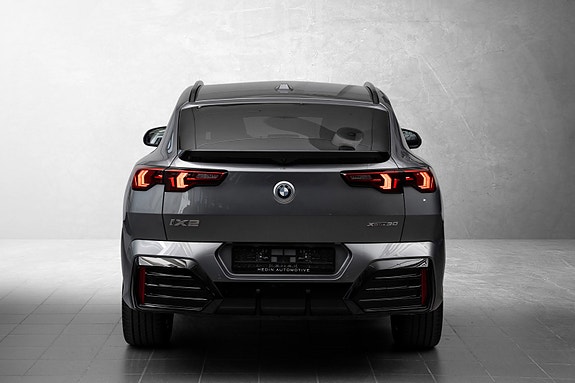 BMW iX2 5 of 5