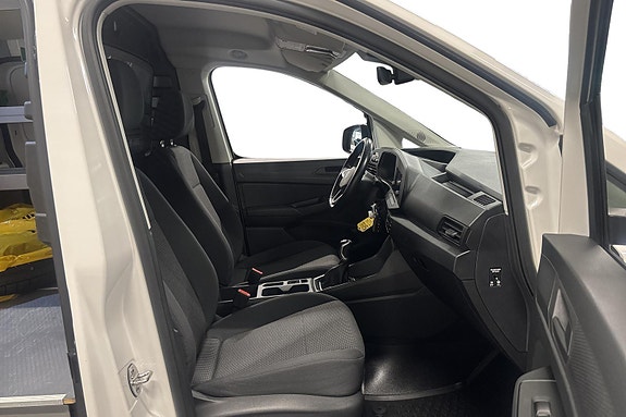 Volkswagen Caddy Maxi 23 of 28